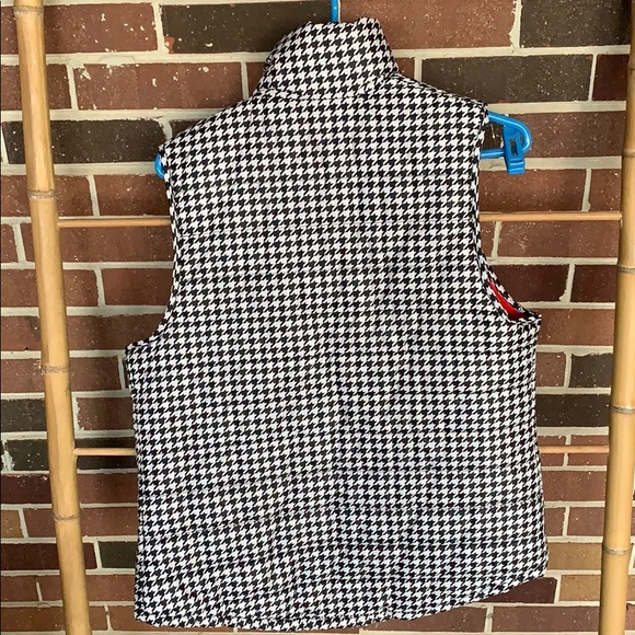 CLOSET CLEAR OUT Luii Houndstooth/Red Reversible Puffy Vest - Picture 2 of 7